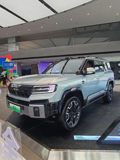 东莞36比亚迪方程豹硬派越野的爆款，英菲尼迪35周年与你共成长